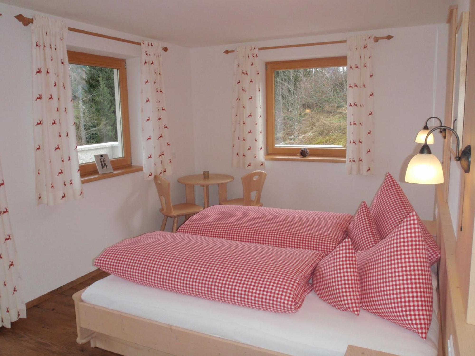 Landhaus Alpenjaeger Hainzenberg Habitación foto